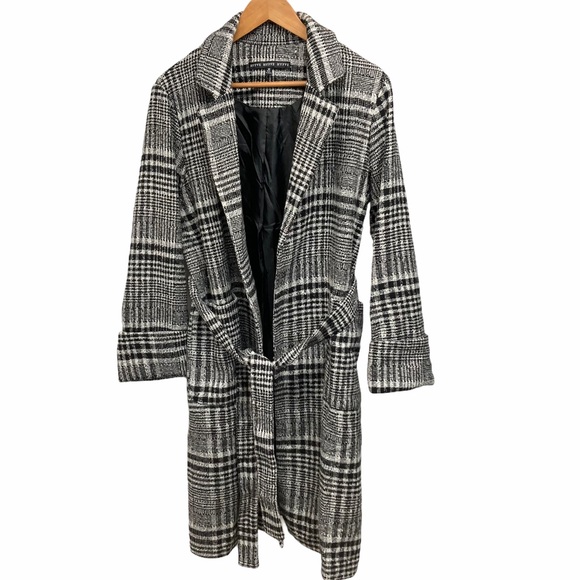 HYFVE Black/white Plaid Belted Coat size M. MOVING SALE - Picture 1 of 7